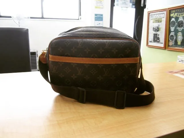 青森観光通店の買取です。