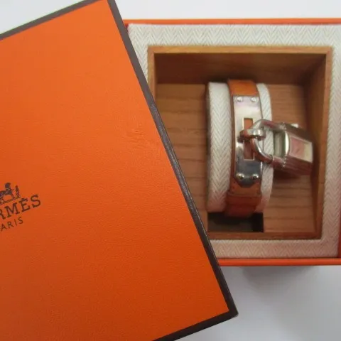 弘前高田店の買取です。