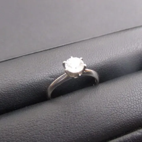 弘前高田店の買取です。