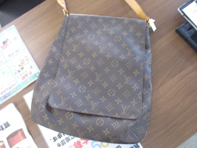 弘前高田店の買取です。