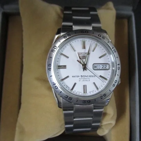 弘前高田店の買取です。