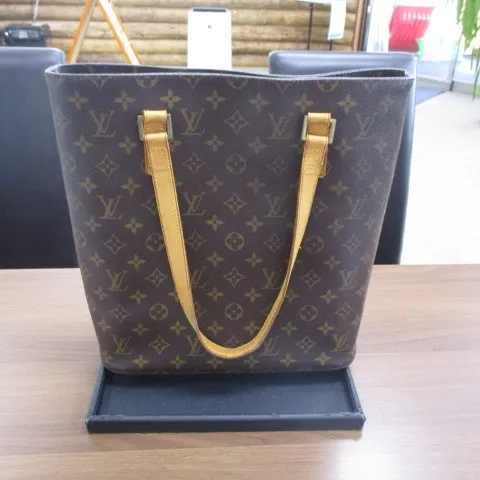 弘前高田店の買取です。