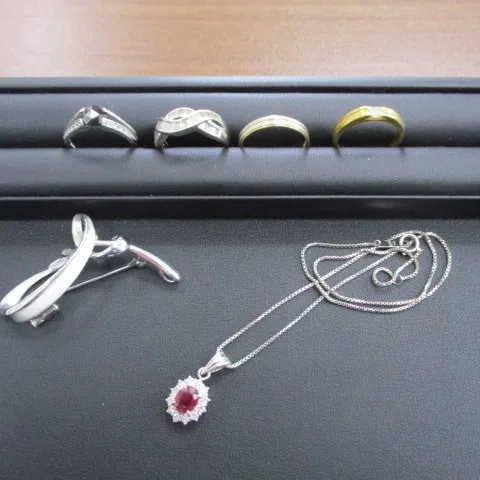 弘前高田店の買取です。