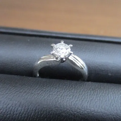 弘前高田店の買取です。