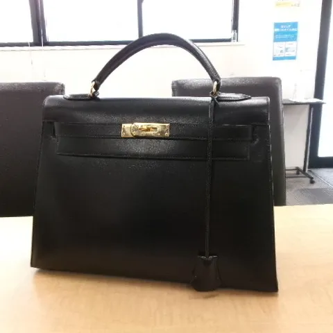 青森観光通店の買取です。