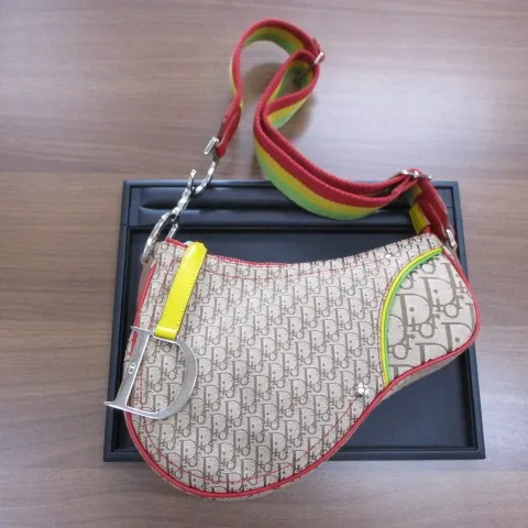 弘前高田店の買取です。