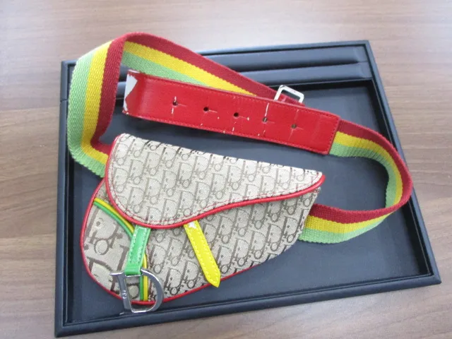 弘前高田店の買取です。