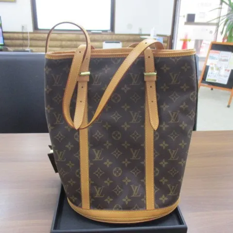 弘前高田店の買取です。