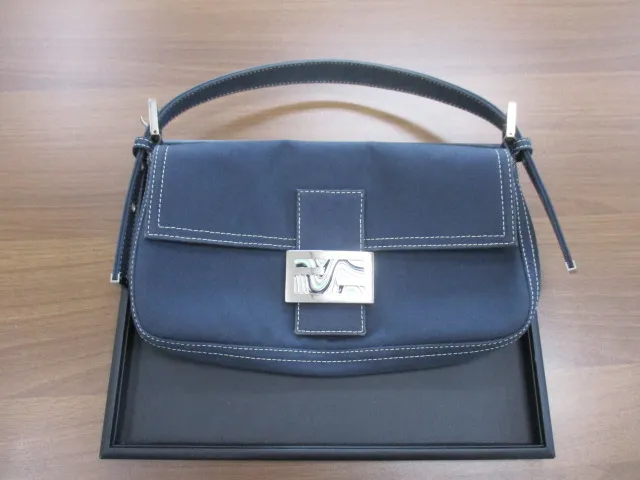 弘前高田店の買取です。