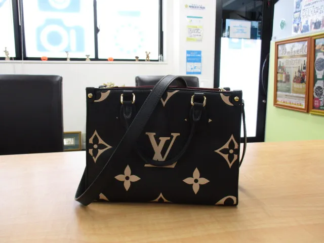 青森観光通店の買取です。